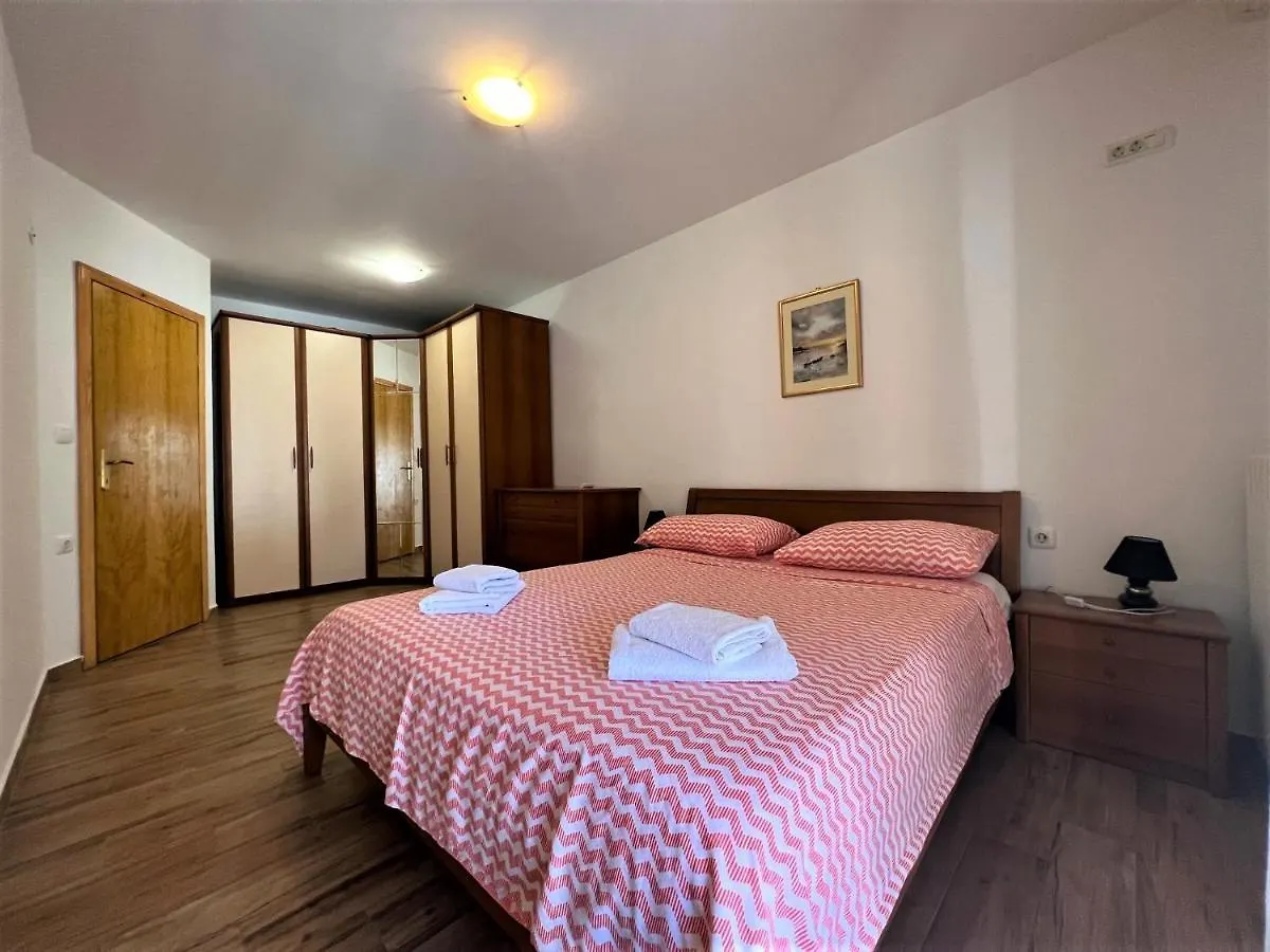 Apartments Radosevic Medulin
