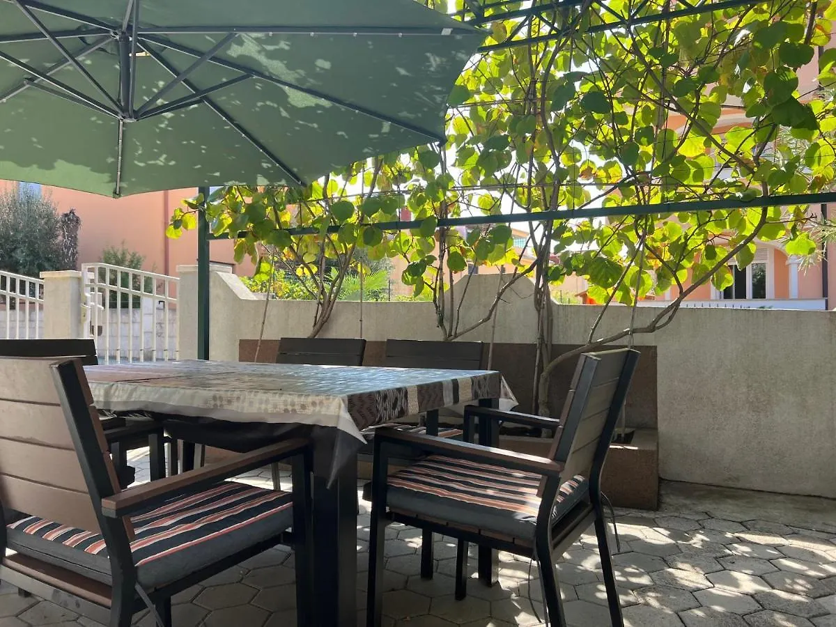 Apartments Radosevic Medulin