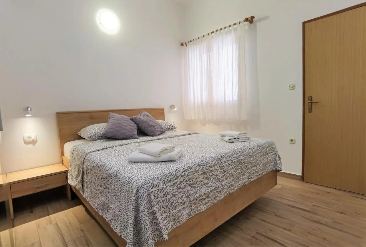 Apartments Radosevic Medulin 0*,  Croatia